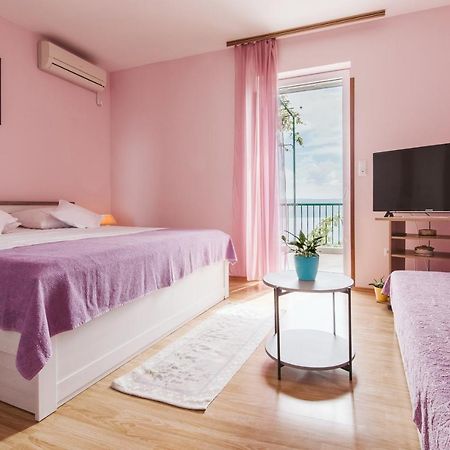 Apartment Kuzmanić Lokva Rogoznica Bagian luar foto